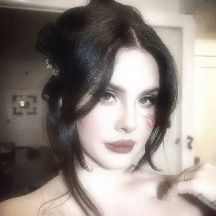 Lana Del Rey Pfp